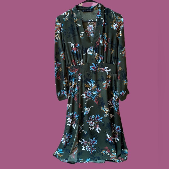 Zara size medium dress - Picture 1 of 3